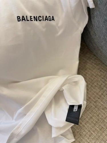 BALENCIAGA تيشيرت