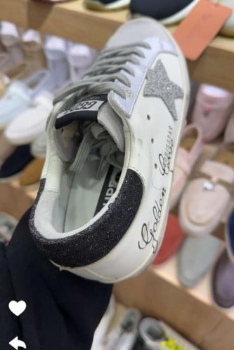 GOLDEN GOOSE