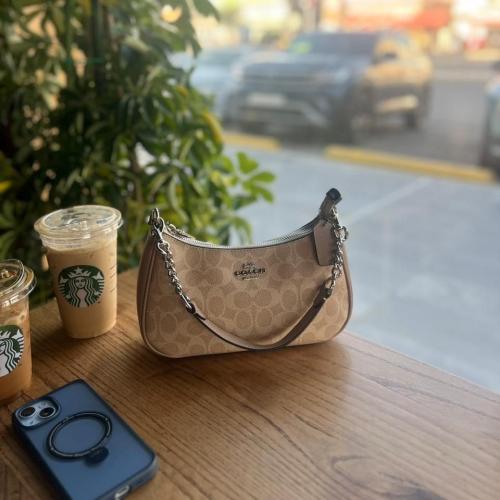 COACH حقيبة كوتش