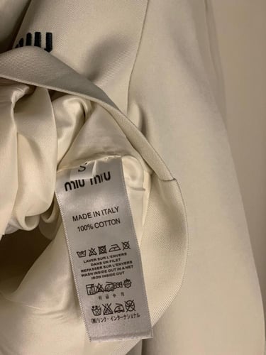 MIU MIU ميو ميو