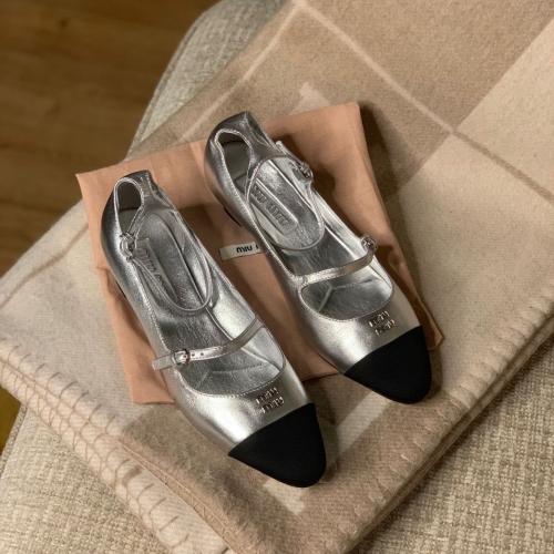 MIU MIU ميو ميو