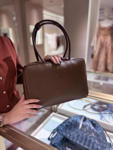 MIU MIU ميو ميو