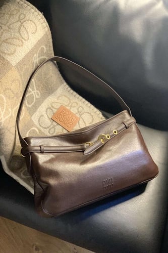 MIU MIU ميو ميو