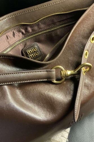 MIU MIU ميو ميو