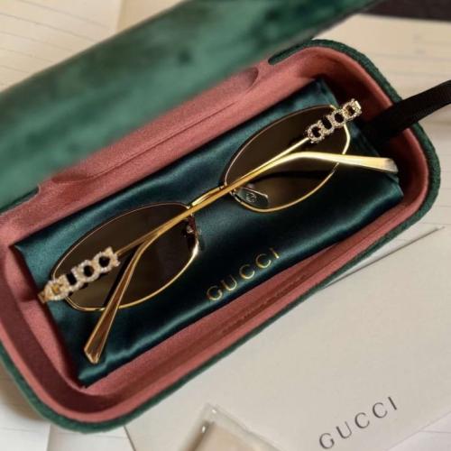 GUCCI