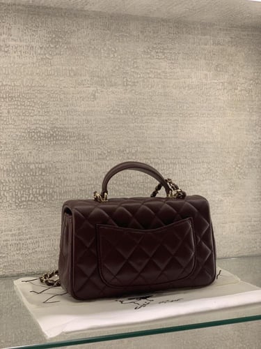 CHANEL ماستر
