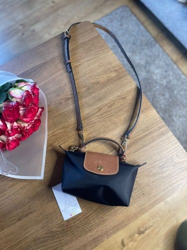 LONGCHAMPلونج شامب