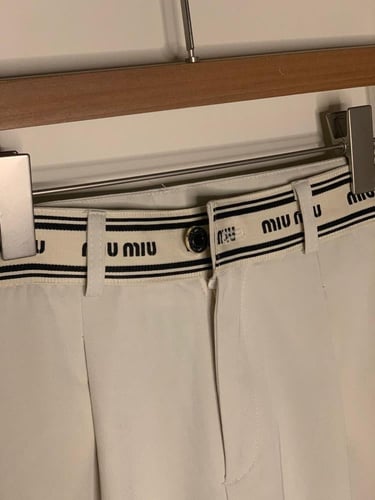 MIU MIU ميو ميو