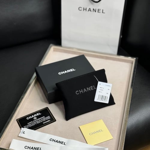 CHANEL Card holder