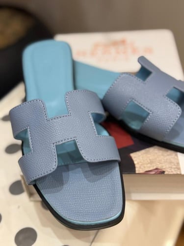 HERMĒS سليبر ايرميز