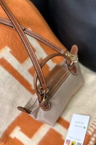 LONGCHAMPلونج شامب