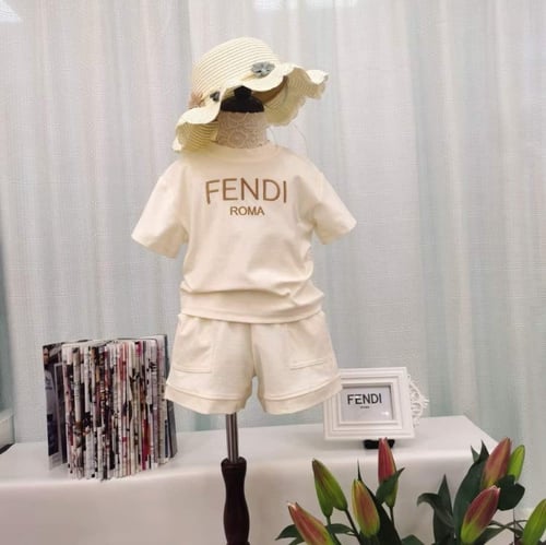 FENDI فيندي