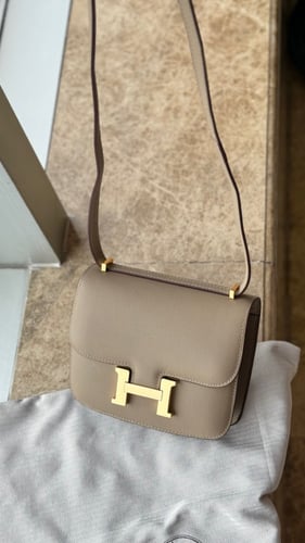 HERMĒS حقيبة ايرميز