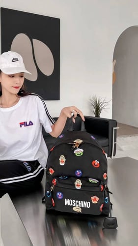 MOSCHINO موسكينو حجم كبير