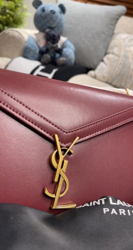 SAINT LAURENT اف سان لوران حقيبة