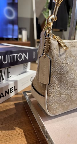 COACH کوتش كروس بودي