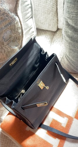 HERMĒS كيلي توغو 26