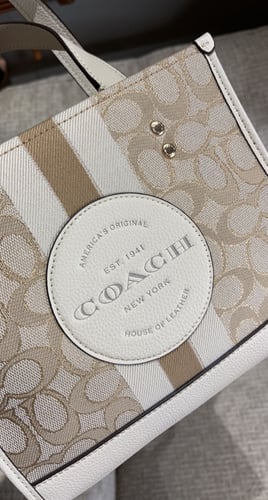 COACH شنطة كوتش