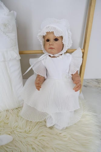 اطقم ملابس مواليد بنات فستان بقماش مموج