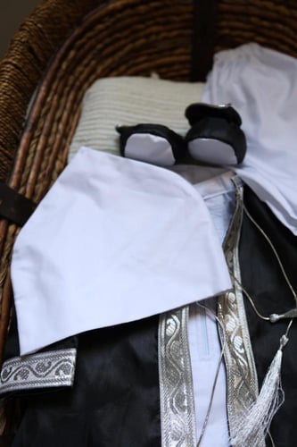 بشت اطفال مواليد