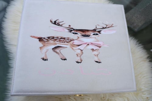 طقم هدية مواليد بالاشهر