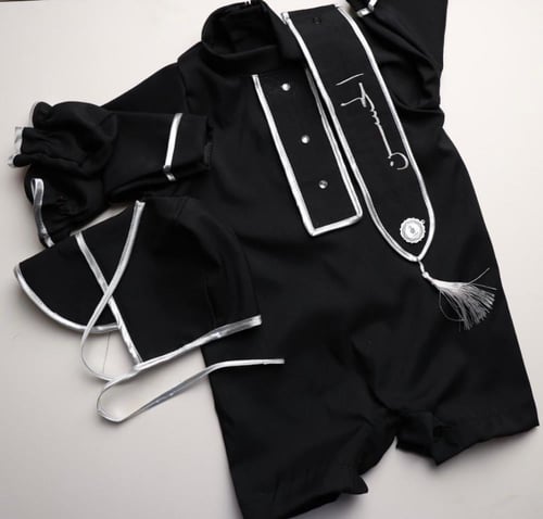 طقم بيبي بالاسم افرول الشيوخ