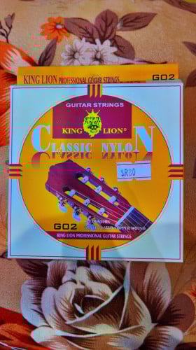 اوتار جيتار كلاسيك نايلون صيني