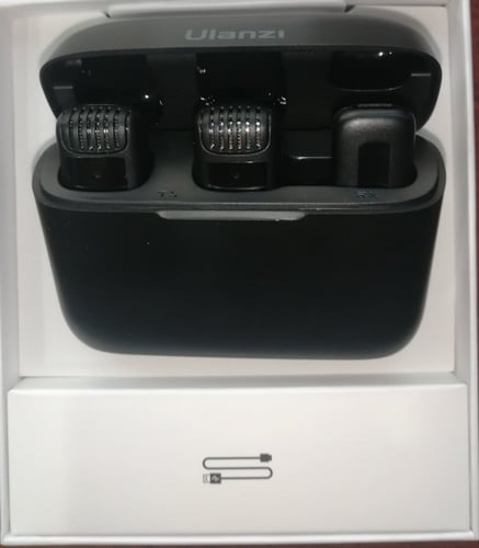 J12 wireless microphone) connector Receiver for 2...