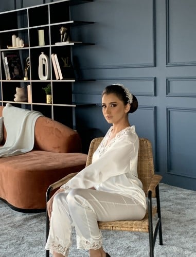 بجامة عروس - ابيض دانتيل