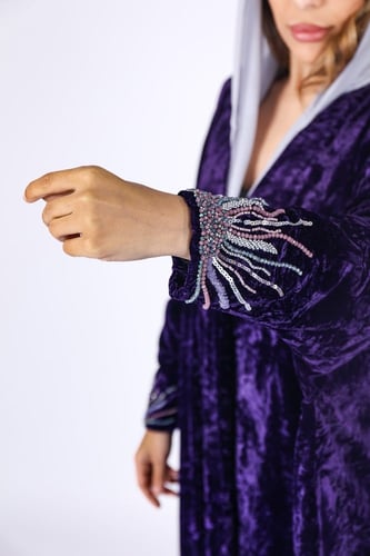 عباية مخمل شتوية