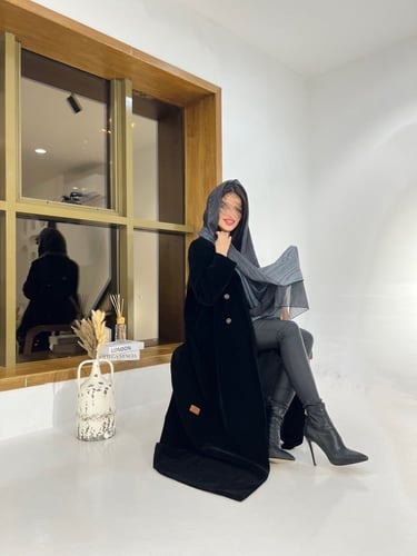 عبايه سوداء شامواه رسميه