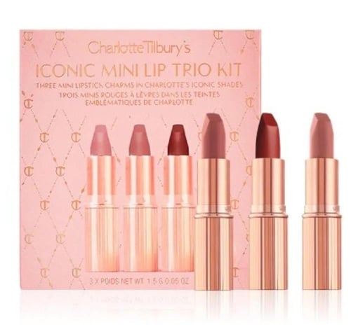 بلاشر شارلوت ، ارواج شارلوت ، بوكس شانيل