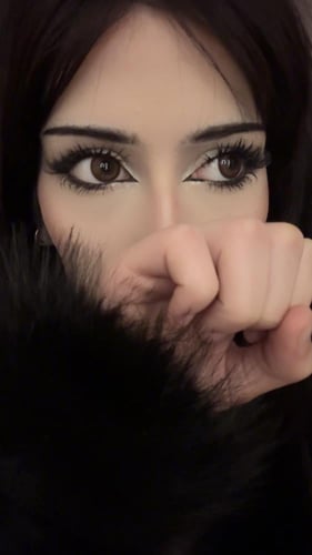 عدسة بني عسلي