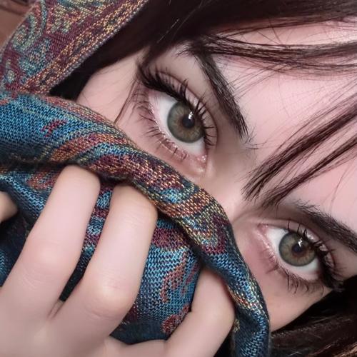 Kitten green