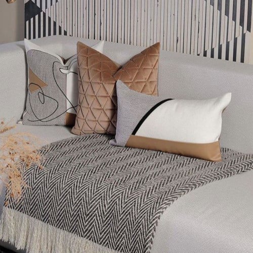 تنسيق كوشنز بني رمادي ابيض