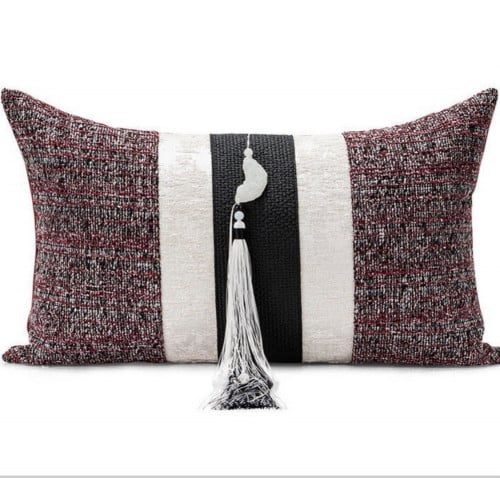 كوشن غطاء عنابي واسود