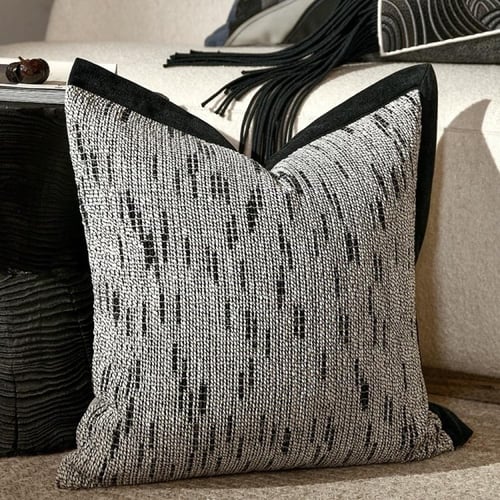 تنسيق وسائد عصرية لون ازرق اسود