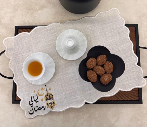 مفرش صينية تقديمات و ضيافة ( لَيالي رَمضان)