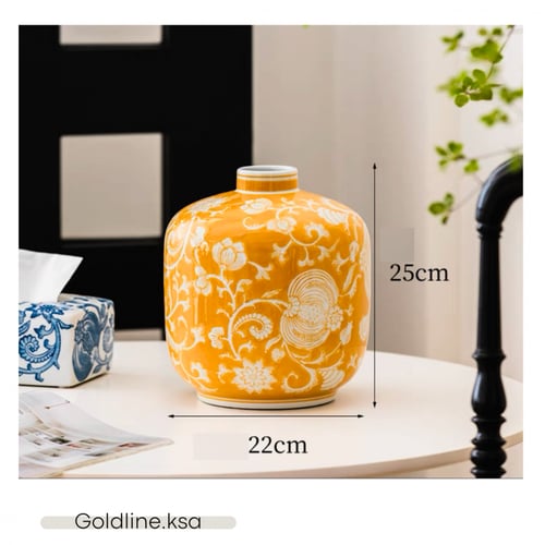 مزهرية من السيراميك مزخرفة لون اصفر