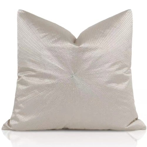 كوشن لون شمبانيا تطريز فضي مربع