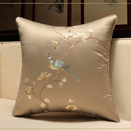 كوشن عصفور رمادي مطرز