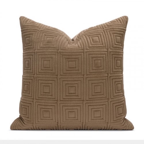 كوشن بني غطاء