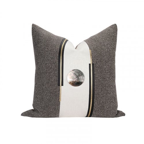كوشن غطاء رمادي داكن وابيض مزين بقطعة صدف