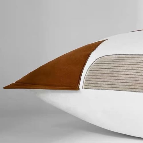 كوشن مميز بني تصميم عصري