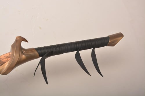 سيف الدن رينج Blood hound fang