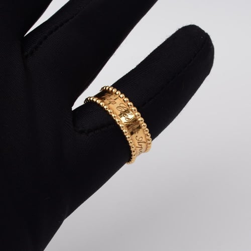 خاتم ذهب السقنيشر