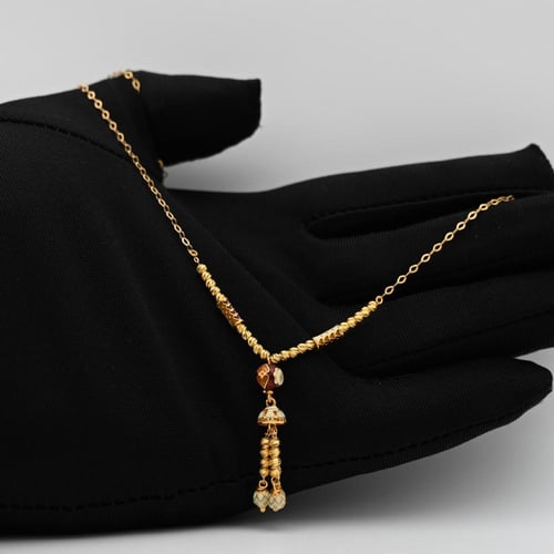 عقد ذهب عيار 21