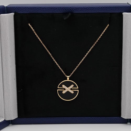 عقد ذهب باك مان