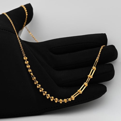 عقد ذهب عيار 21