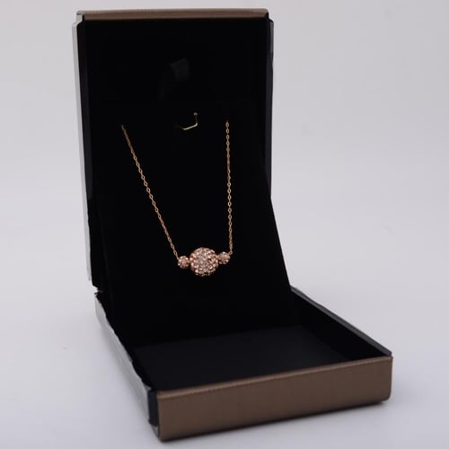 عقد ذهب فسكي